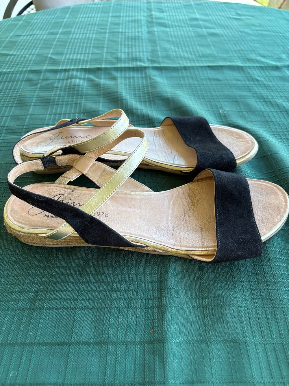 Giamo Black Suede Open-Toe Women's Sandals
